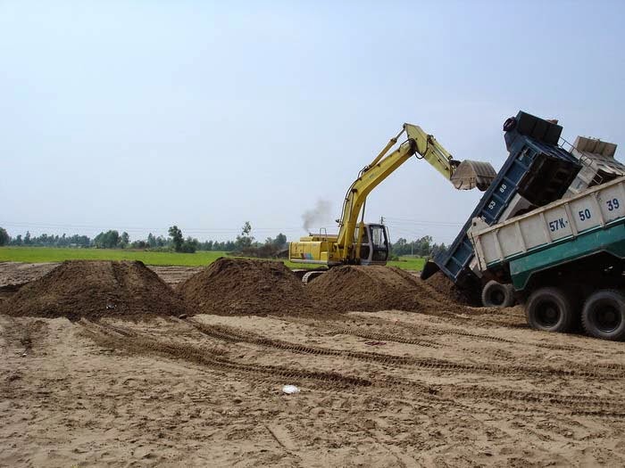 Thẩm quyền cho phép san lấp đất để chuyển đổi mục đích sử dụng đất
